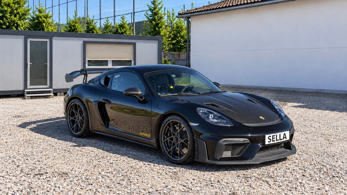 Porsche 718 Cayman GT4 RS